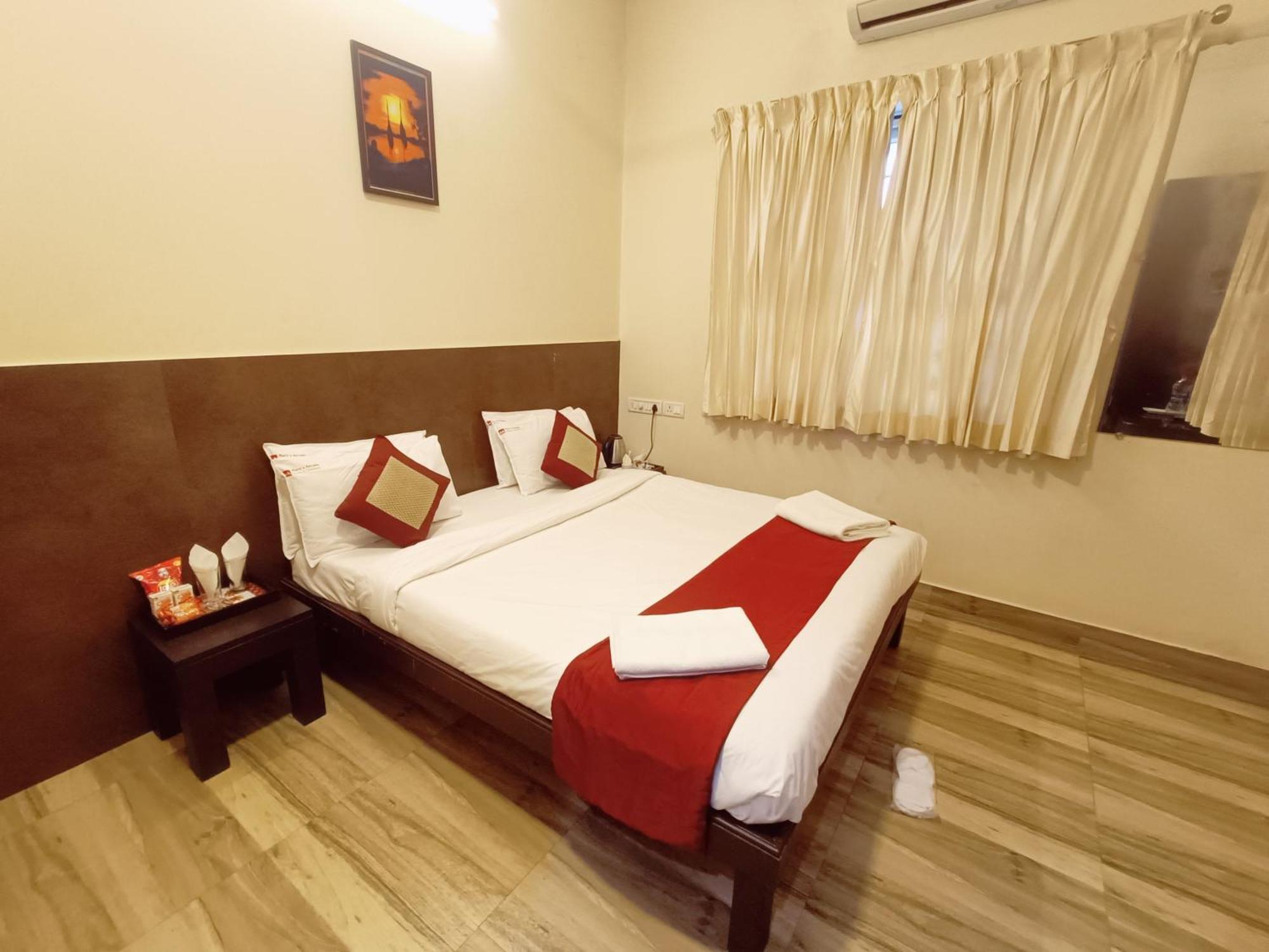Hotel Marys Arcade Thanjavur Esterno foto