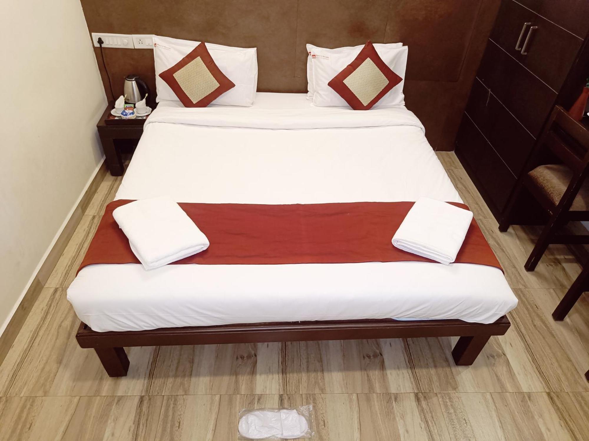 Hotel Marys Arcade Thanjavur Esterno foto