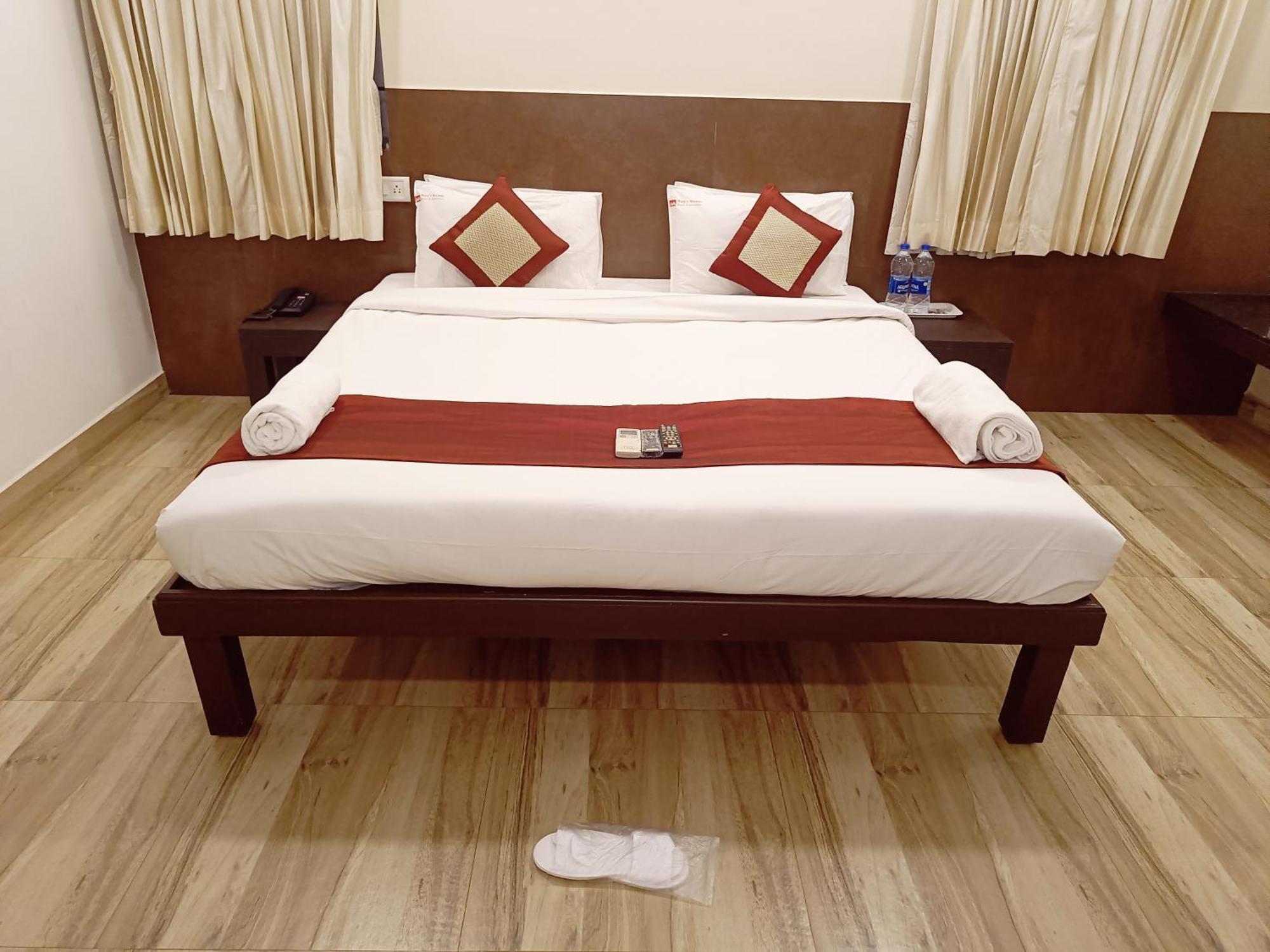 Hotel Marys Arcade Thanjavur Esterno foto