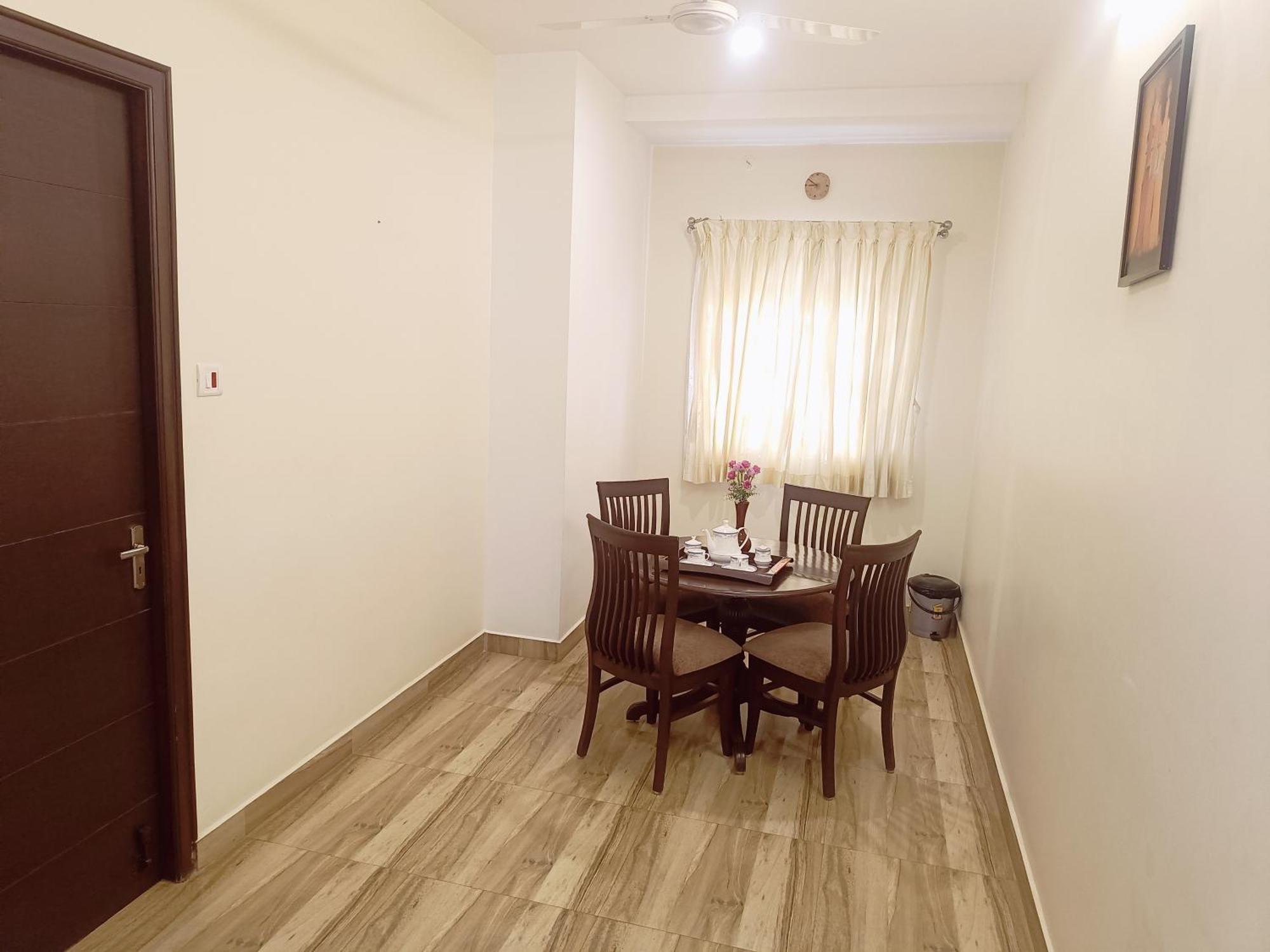 Hotel Marys Arcade Thanjavur Esterno foto